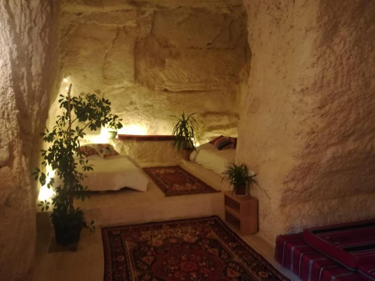 7 Caves Hotel Al Jāyah 외부 사진